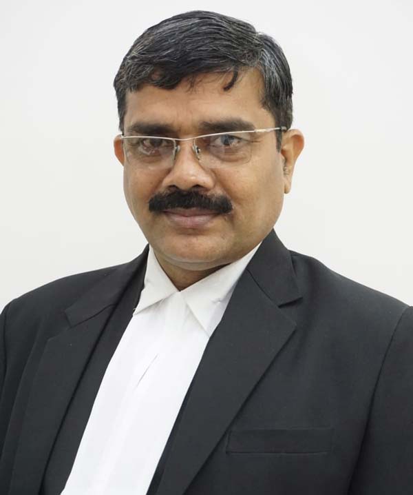 Dr. Vijay Kumar